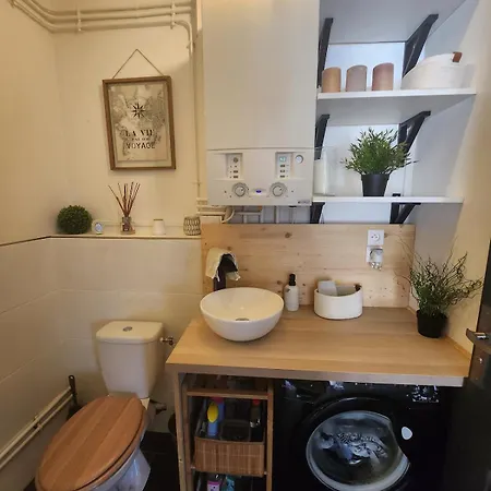 Town Center Keroussel House - 6 People - 2 Bedrooms - Swimming Pool *