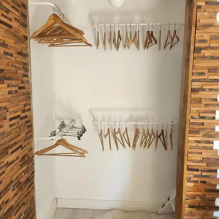 Town Center Keroussel House - 6 People - 2 Bedrooms - Swimming Pool * Charleville-Mézières